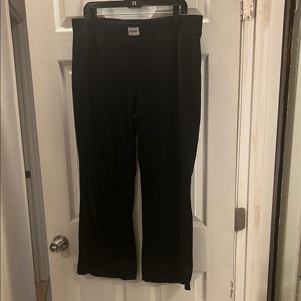 Jockey Black Relaxed-Fit Leggings